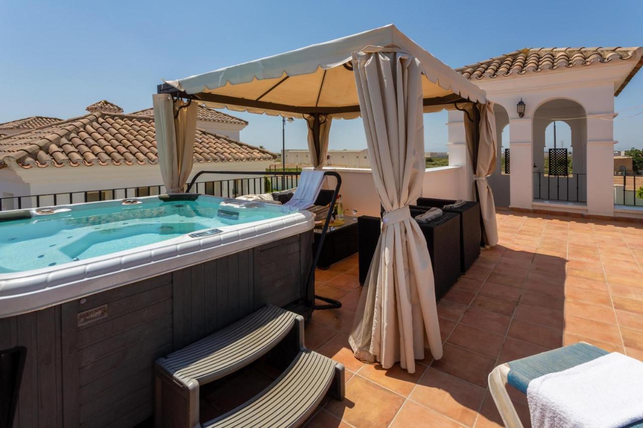 Luxury Spa And Golf Villa Denton Las Armeras Bagian luar foto