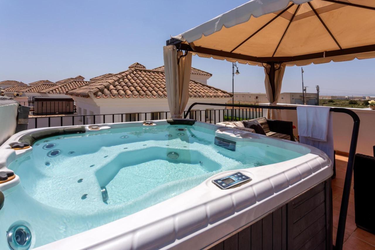 Luxury Spa And Golf Villa Denton Las Armeras Bagian luar foto